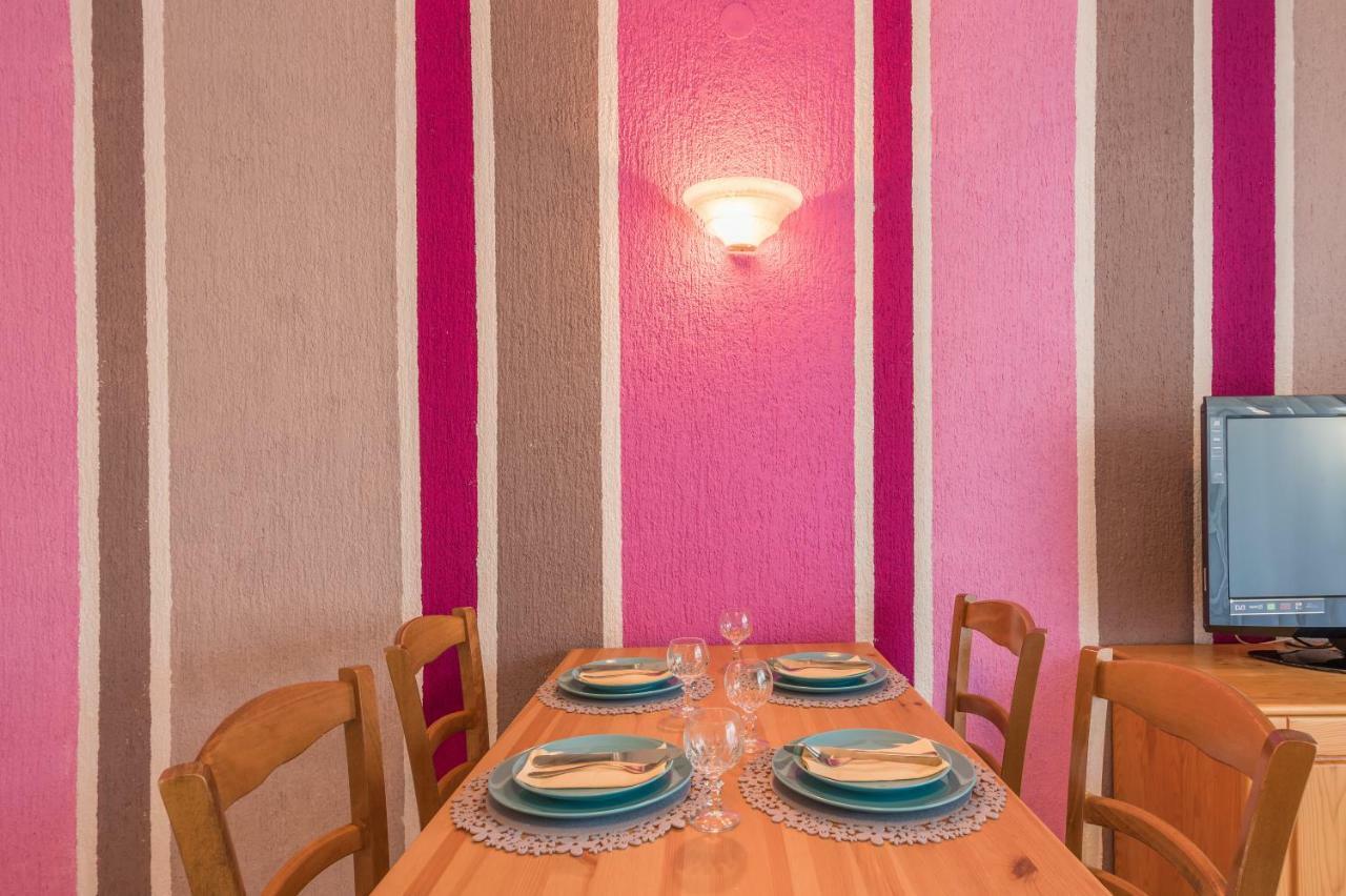 Pansion Dujmovic 1 Appartement Malinska Buitenkant foto